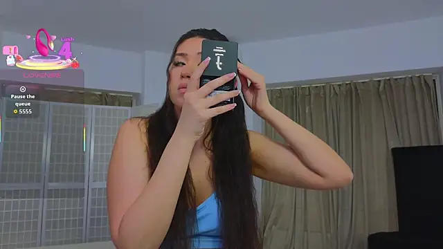 Snapshot of SweetScribe chatting on November 28, 2025, 7:22 am SweetScribe online show from November 28, 2025, 7:22 am