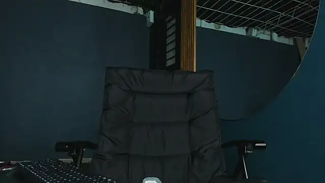 Snapshot of Austin_Cardieff chatting on February 24, 2025, 9:53 am Austin Cardieff online show from February 24, 2025, 9:53 am