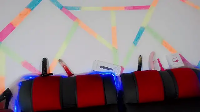 TatiGil online show from December 28, 2024, 1:18 am