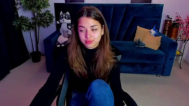 CharleneWoods online show from October 24, 2025, 7:38 am