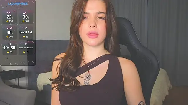 adrianawow1 online show from October 20, 2025, 12:00 am