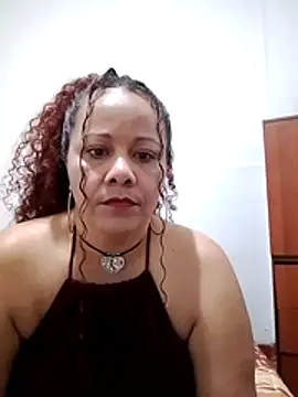 Snapshot of Brunette_sasha chatting on July 7, 2026, 11:03 am Brunette sasha online show from July 7, 2026, 11:03 am