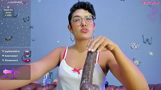 Snapshot of Kaira_mosse chatting on March 18, 2025, 3:53 pm Kaira mosse online show from March 18, 2025, 3:53 pm