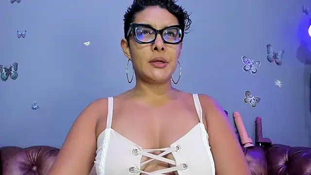 Snapshot of Kaira_mosse chatting on October 15, 2025, 10:15 am Kaira mosse online show from October 15, 2025, 10:15 am