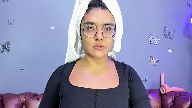 Snapshot of Kaira_mosse chatting on October 22, 2025, 11:21 am Kaira mosse online show from October 22, 2025, 11:21 am