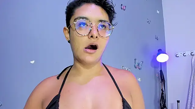 Snapshot of Kaira_mosse chatting on October 23, 2025, 12:59 pm Kaira mosse online show from October 23, 2025, 12:59 pm