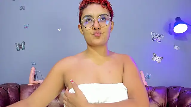 Kaira mosse online show from February 24, 2026, 11:19 am