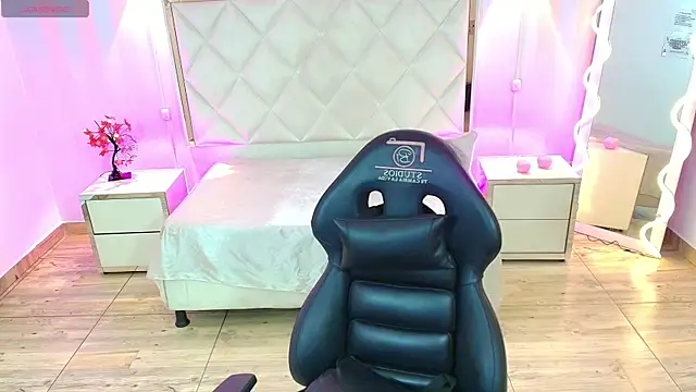 Brendda tay online show from January 11, 2026, 3:11 am