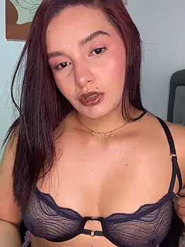 Melanyprada online show from July 1, 2026, 4:03 am