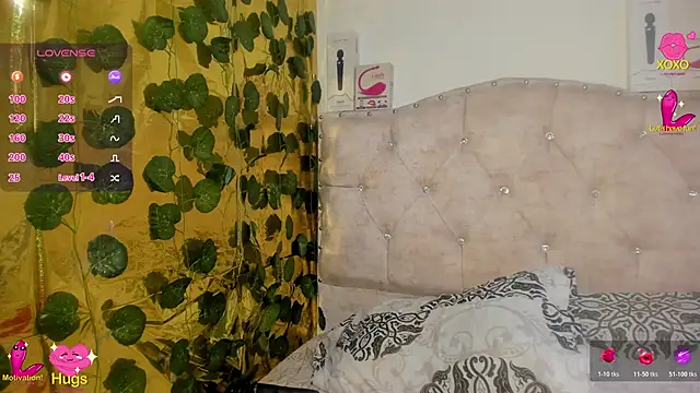 Snapshot of cristalconnorr chatting on November 7, 2025, 3:12 pm cristalconnorr online show from November 7, 2025, 3:12 pm