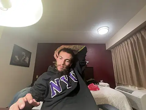 XMeF10 online show from December 22, 2025, 1:13 am