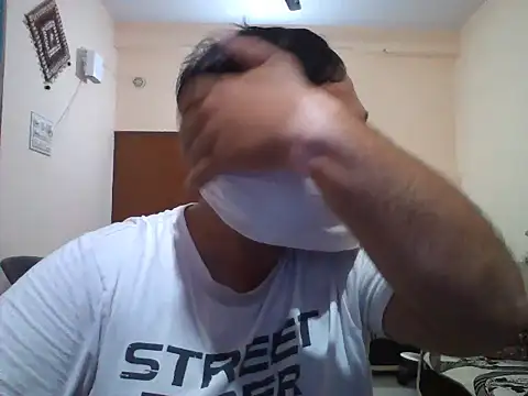 Snapshot of Akhil3290 chatting on July 11, 2026, 3:15 pm Akhil3290 online show from July 11, 2026, 3:15 pm