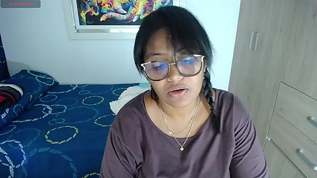 miajoseph  online show from January 26, 2025, 3:59 am