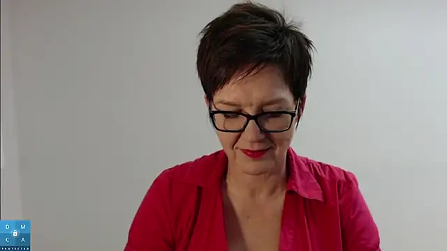 Snapshot of Sofie69Velvet chatting on October 16, 2025, 4:08 pm Sofie69Velvet online show from October 16, 2025, 4:08 pm