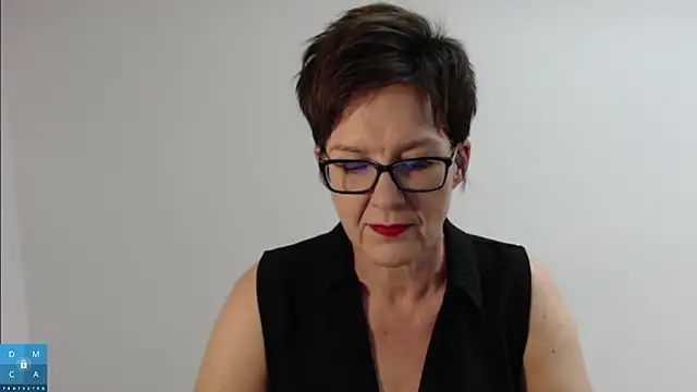 Snapshot of Sofie69Velvet chatting on October 22, 2025, 4:07 pm Sofie69Velvet online show from October 22, 2025, 4:07 pm