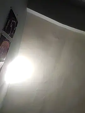 Snapshot of Davlupweed93 chatting on November 25, 2025, 2:22 am Davlupweed93 online show from November 25, 2025, 2:22 am