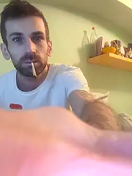 Snapshot of Davlupweed93 chatting on February 10, 2026, 1:37 pm Davlupweed93 online show from February 10, 2026, 1:37 pm