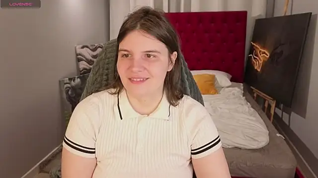 Ruyjin Choi online show from April 19, 2026, 10:25 am