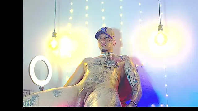 daimond hope666 online show from February 4, 2025, 6:25 am