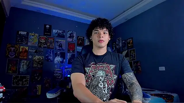 Snapshot of soy_ian_ chatting on September 12, 2025, 12:33 am soy ian online show from September 12, 2025, 12:33 am
