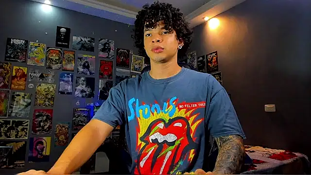 Snapshot of soy_ian_ chatting on September 29, 2025, 2:22 pm soy ian online show from September 29, 2025, 2:22 pm
