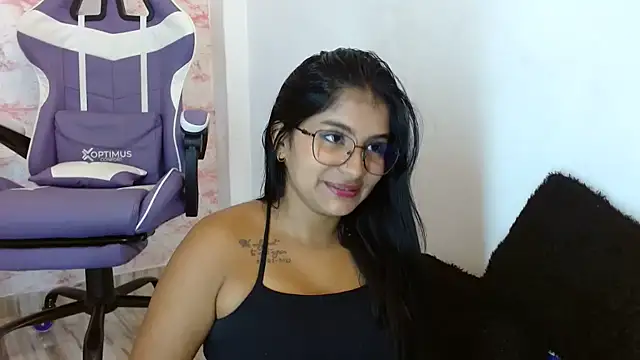 anahi  s online show from September 25, 2025, 8:12 pm