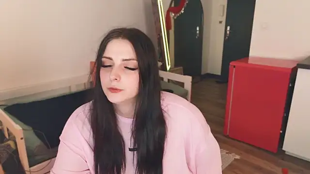 Snapshot of ce_leste__ chatting on November 7, 2025, 7:14 pm ce leste online show from November 7, 2025, 7:14 pm