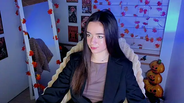 Snapshot of Bella_XO chatting on October 24, 2025, 6:54 am Bella XO online show from October 24, 2025, 6:54 am