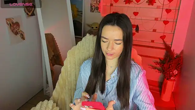 Bella XO online show from March 26, 2026, 7:36 am