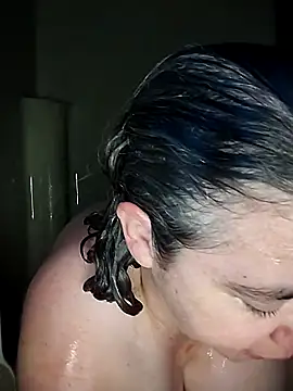 GraceHenderson online show from October 18, 2025, 4:52 pm