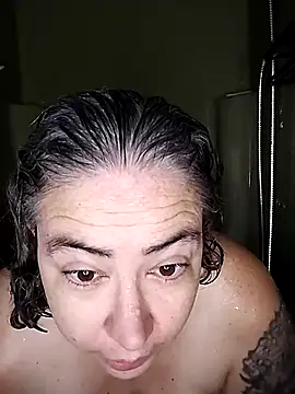 GraceHenderson online show from October 31, 2025, 6:53 pm