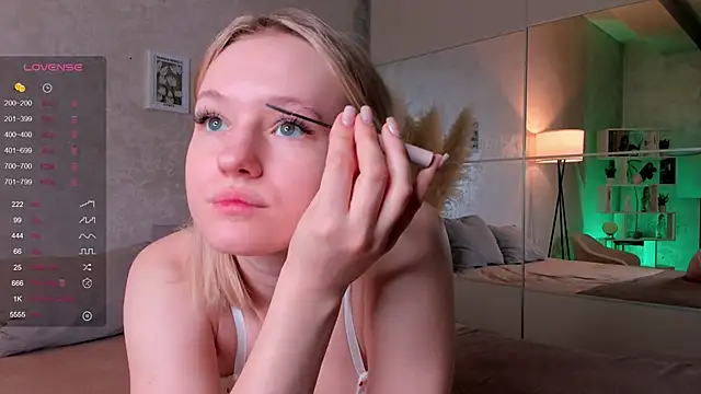 Snapshot of MaydaFoulk chatting on February 7, 2025, 1:04 am MaydaFoulk online show from February 7, 2025, 1:04 am