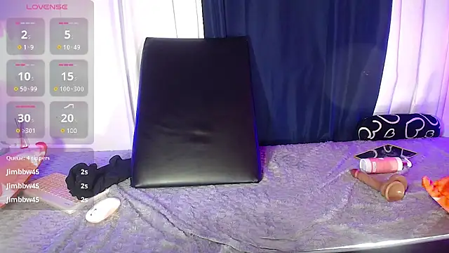 jacksyangeel2 online show from January 25, 2025, 12:16 pm