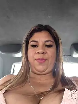 Laura-Hernandez online show from January 18, 2026, 4:22 pm