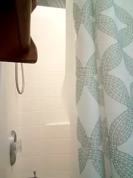 NewKing100 online show from January 22, 2025, 4:44 am