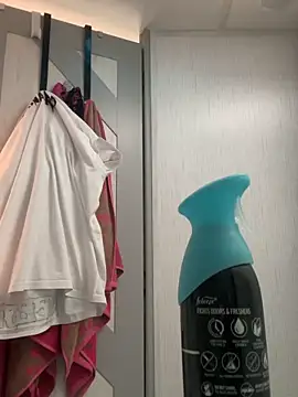 NewKing100 online show from November 6, 2025, 12:00 am