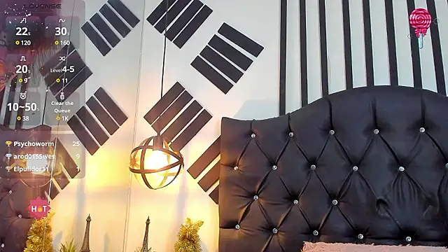 Kenia Fox online show from December 7, 2024, 7:16 am