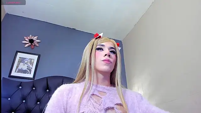 Kenia Fox online show from January 27, 2025, 11:43 pm