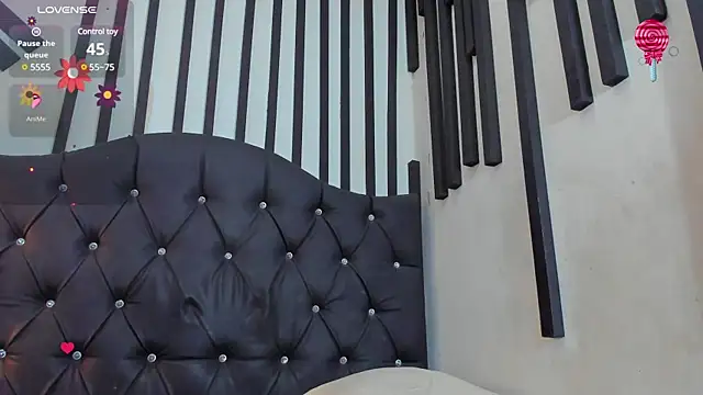 Kenia Fox online show from February 14, 2025, 4:26 am