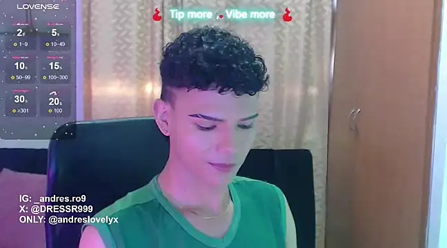 Snapshot of adonis_lovely chatting on December 6, 2024, 1:22 pm adonis lovely online show from December 6, 2024, 1:22 pm