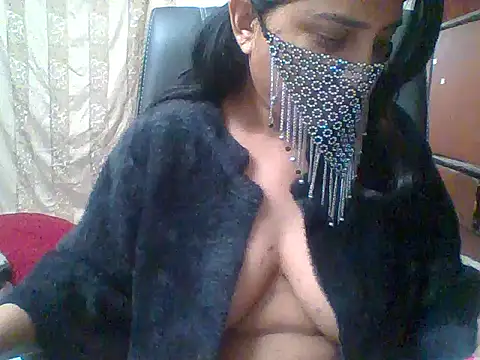 kamayanisingh24 online show from January 24, 2025, 5:53 pm