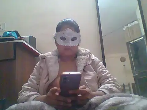 kamayanisingh24 online show from February 27, 2025, 6:07 am