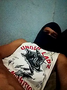 gbmonsterboy online show from February 11, 2026, 5:12 am