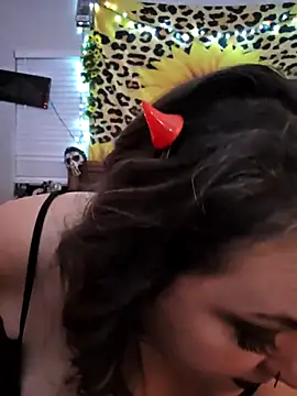 GoddessNikolia online show from November 1, 2025, 2:46 am