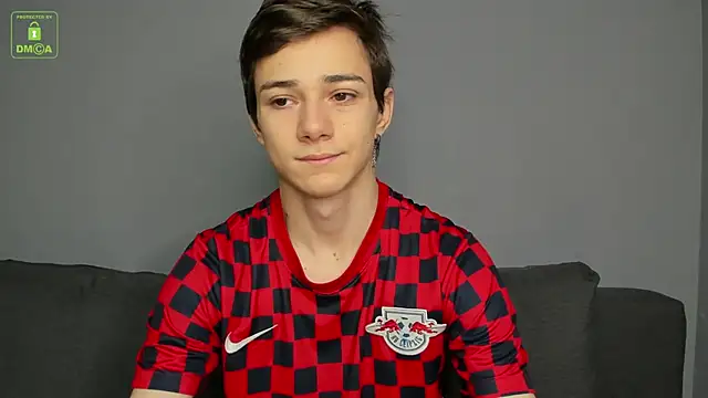 Viego Pattel online show from November 12, 2025, 12:38 pm