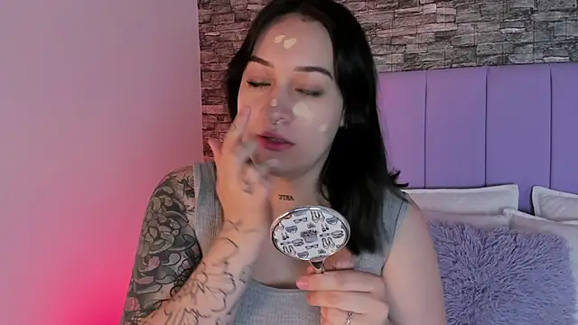 aurora sweet2 online show from March 12, 2025, 12:04 pm