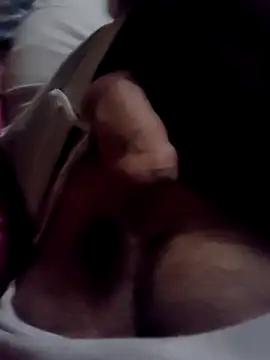 Snapshot of Camilo-31RI chatting on February 20, 2026, 8:53 pm Camilo-31RI online show from February 20, 2026, 8:53 pm