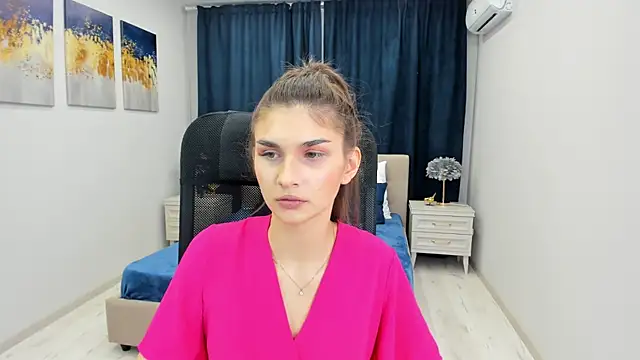 Snapshot of MiaAxel chatting on January 11, 2025, 11:45 am MiaAxel online show from January 11, 2025, 11:45 am