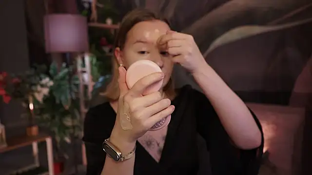 AdeleLoomis online show from October 26, 2025, 1:55 am