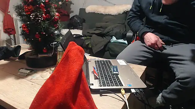 mikeythebestsucker online show from December 24, 2024, 8:00 am